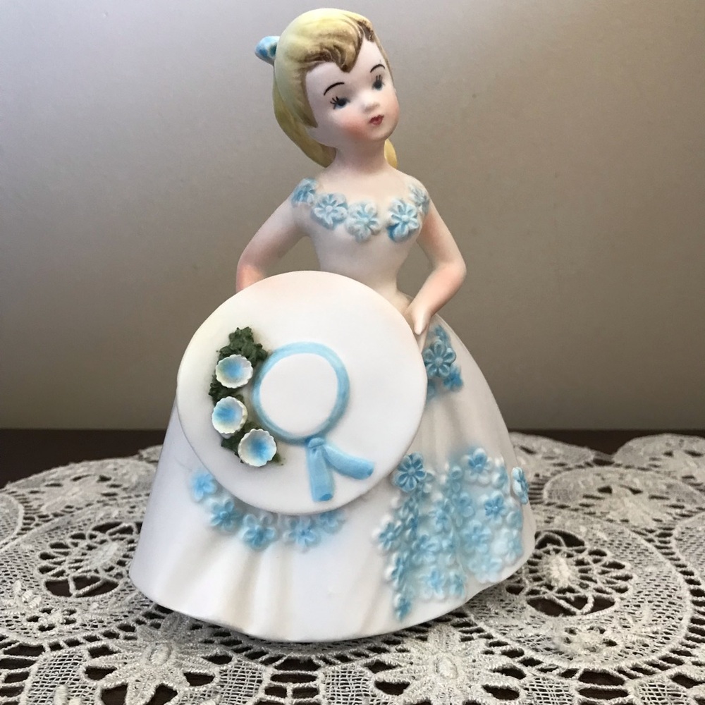 Vintage Lady Vase- Baby Blue and White ESD